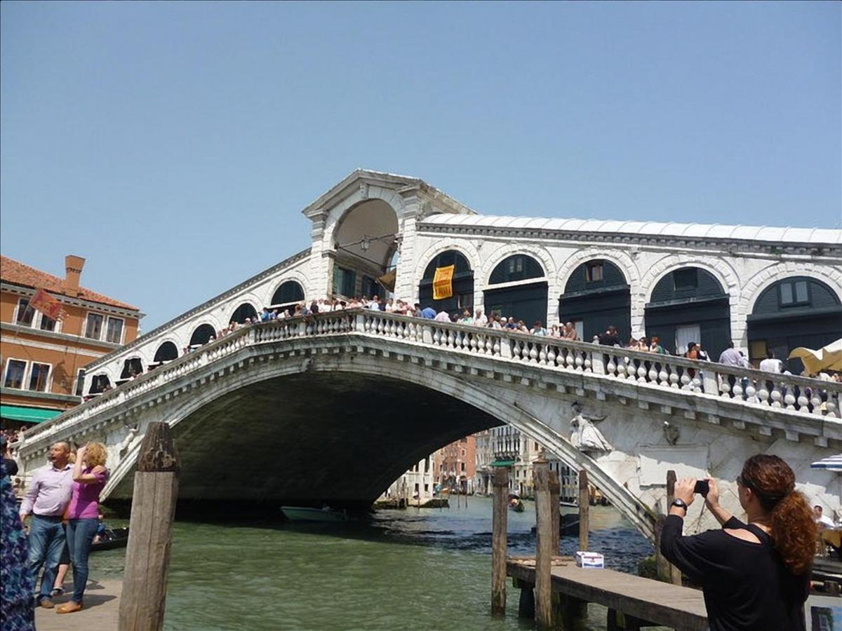 Canal Tron Venedig Eksteriør billede